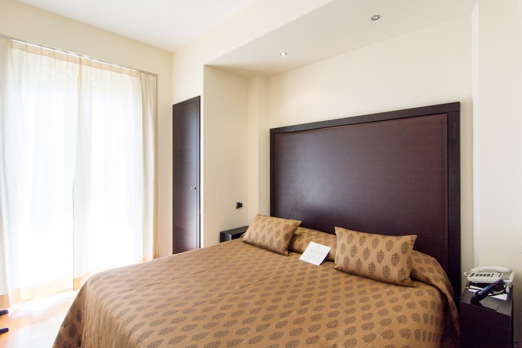 Terrazza Marconi Hotel&Spamarine Сенигалия Екстериор снимка