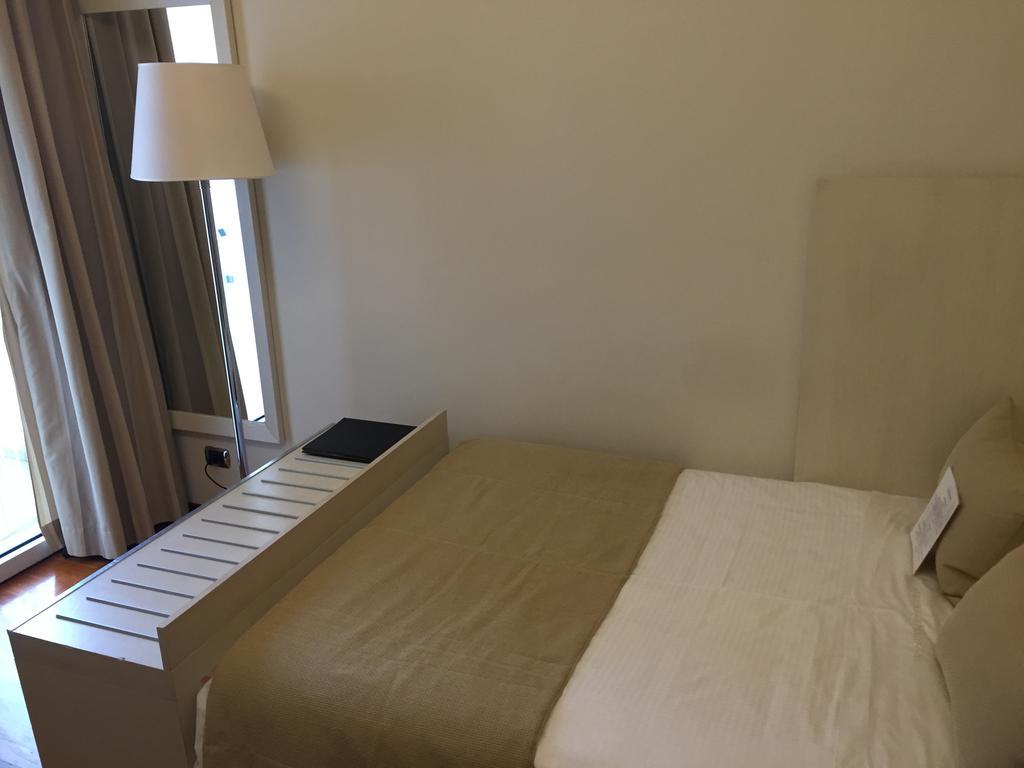 Terrazza Marconi Hotel&Spamarine Сенигалия Екстериор снимка