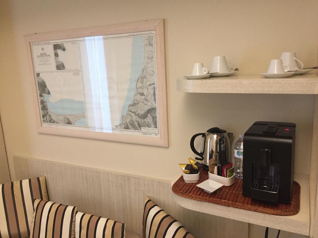 Terrazza Marconi Hotel&Spamarine Сенигалия Екстериор снимка