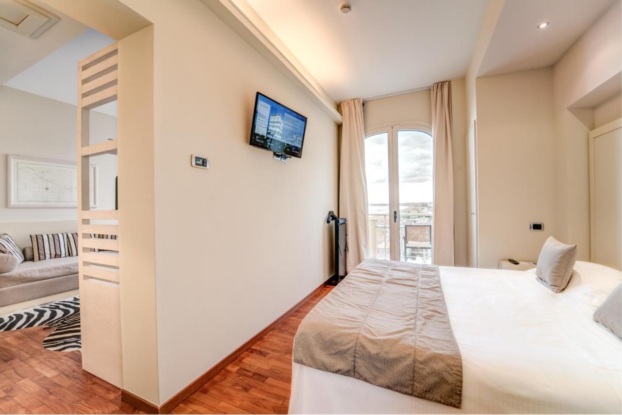 Terrazza Marconi Hotel&Spamarine Сенигалия Екстериор снимка